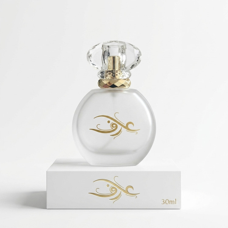 اسانس عطر وی آی پی من (212 VIP Men) کارولینا هررا | مردِ کاریزماتیک و اهل مهمانی | رایحهای گرم، آروماتیک و چوبی با حسی شیرین، جذاب و پرانرژی